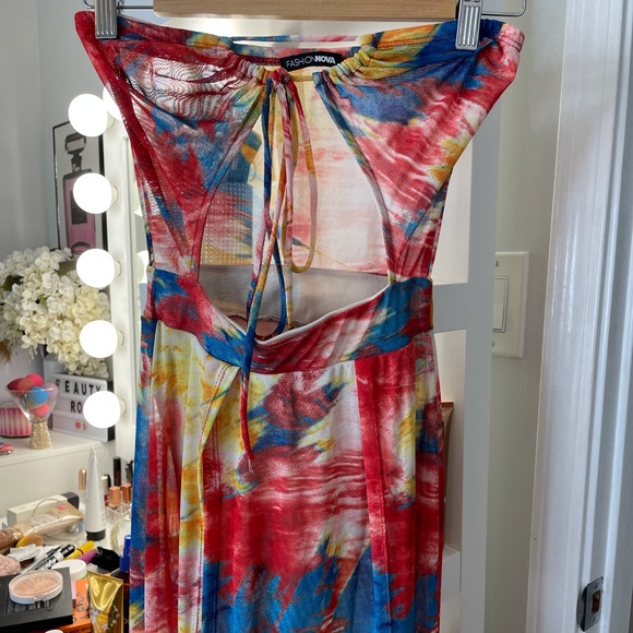 Cover up one piece - Picture 5 of 7